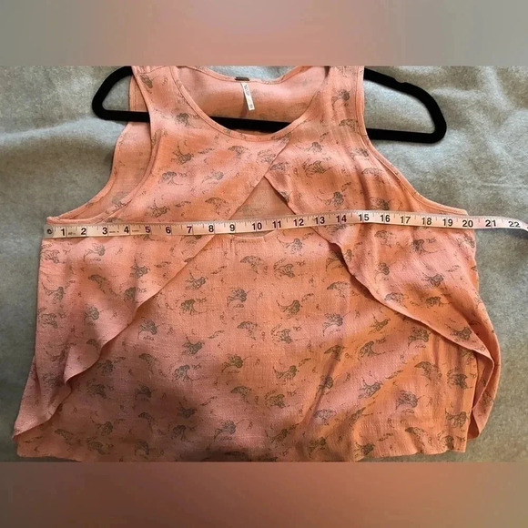 Free people peach tank size XS - Picture 7 of 7